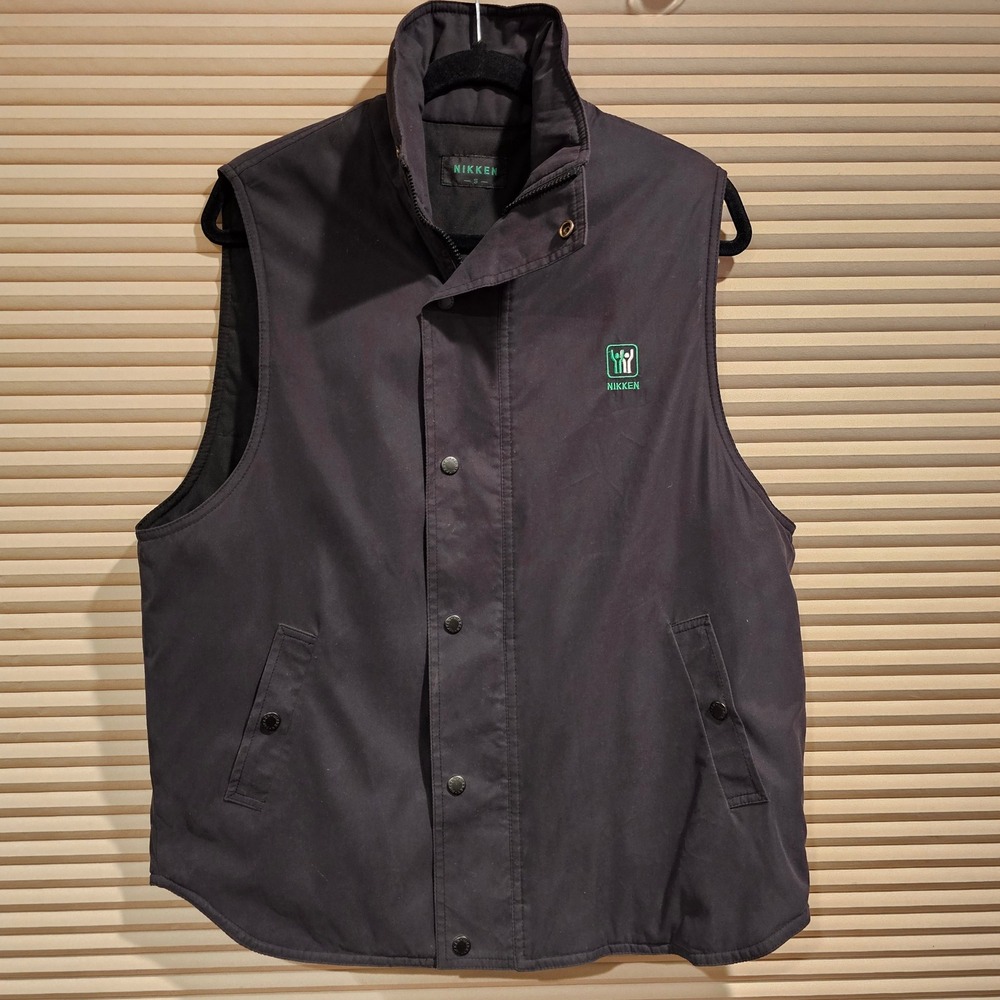 Nikken Mens Ceramic Insulated Vest Black Full Zip Snap Pockets Made in USA Small